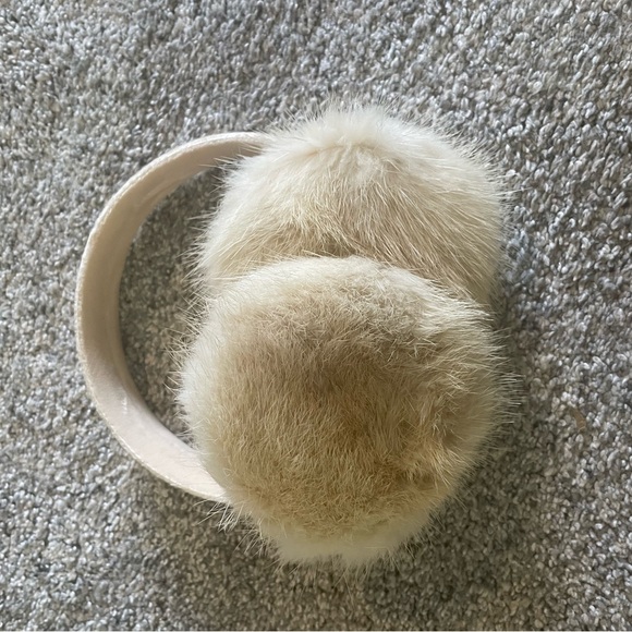 Vintage Fur Coat with Earmuffs - Picture 3 of 11